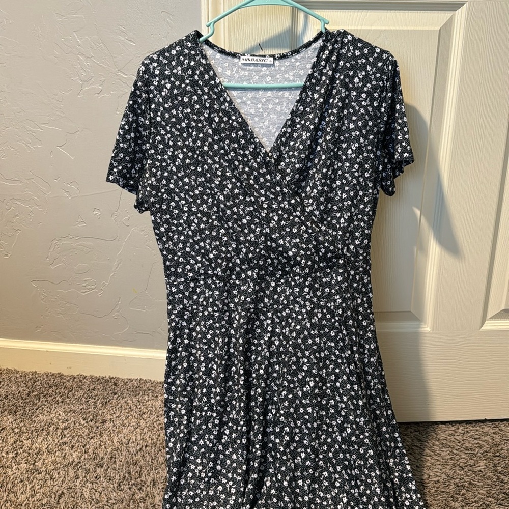 Women’s dress